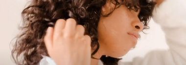 A Step-by-Step Guide On How To Apply Genesis Hair Serum