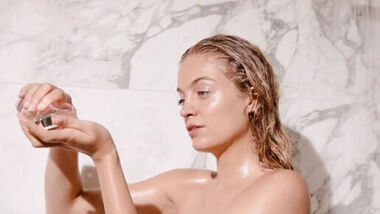 Seasonal Hair-Fall: Why Your Hair Demands Different Care in Different Seasons